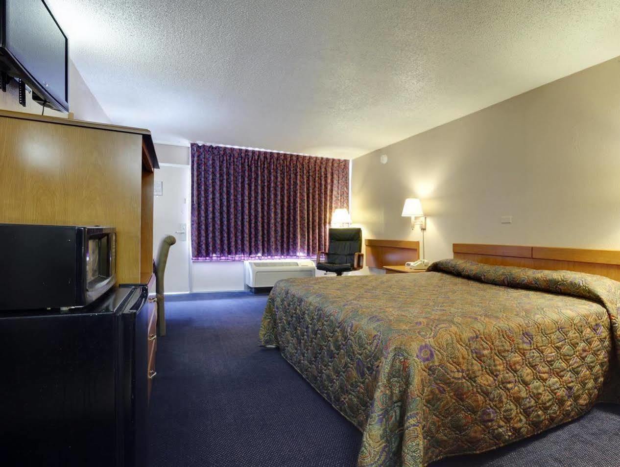 Americas Best Value Inn Алачуа Екстериор снимка